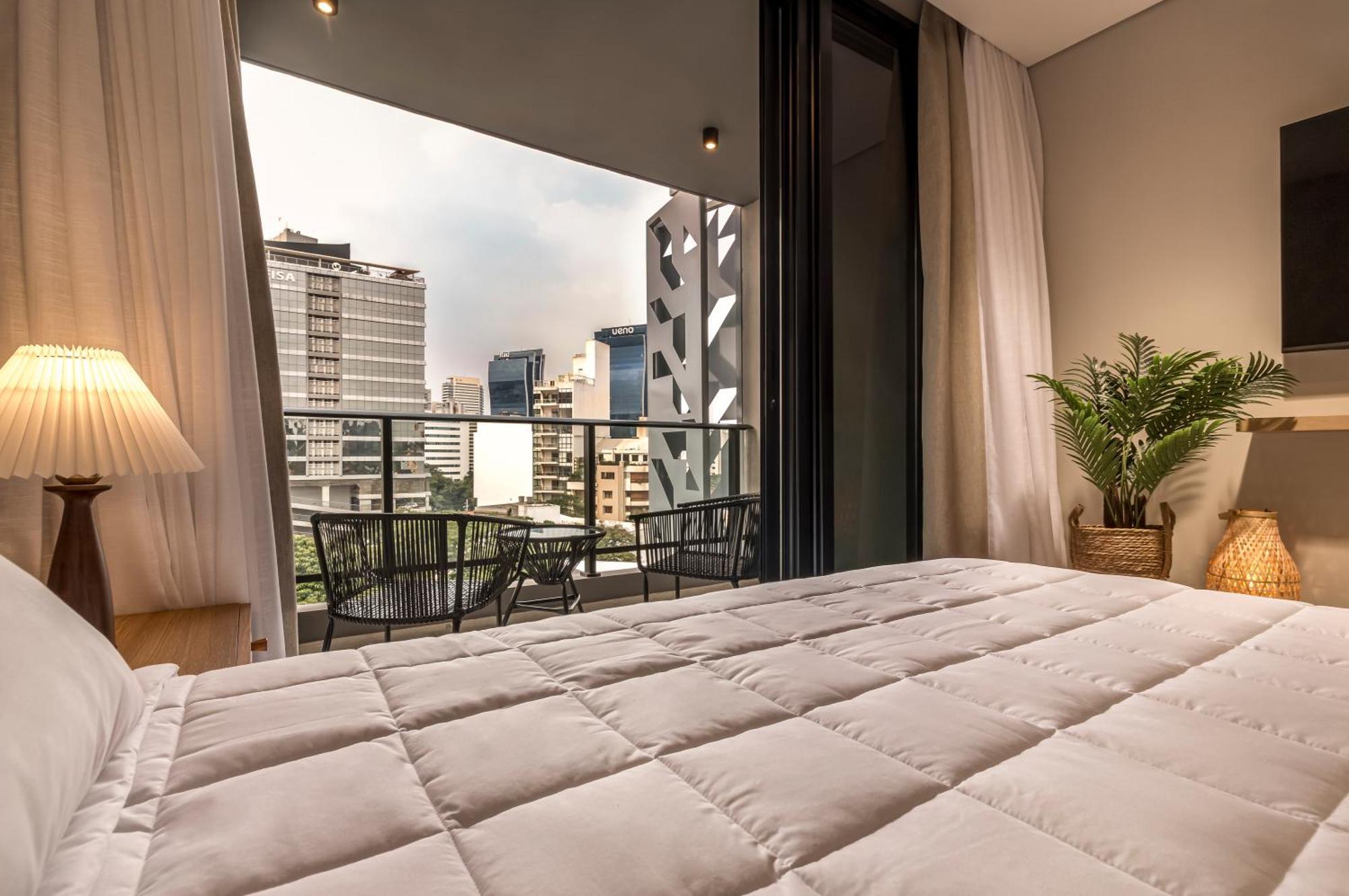 Zentrum - Stay & Residences By Ava Asuncion Kültér fotó